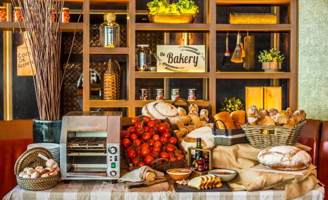 Bakery section at Catalunya 