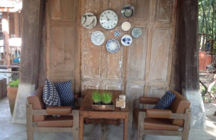 Outdoor seating area