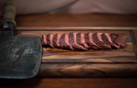 Flat Iron Steak. Credit: www.fb.com/FlatIronSteak