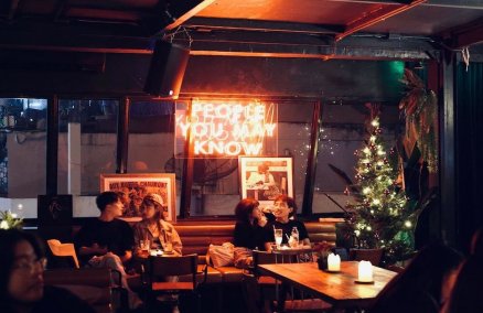 Image: Mutual Bar
