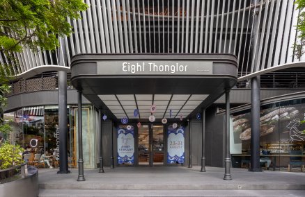 Eight Thonglor