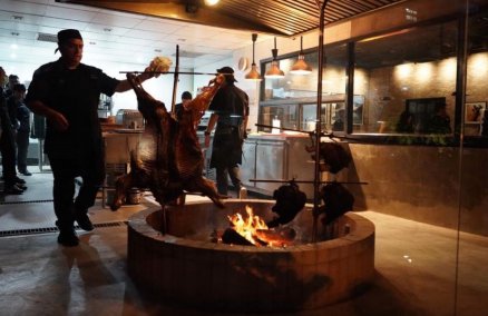 www.fb.com/donasado.bkk