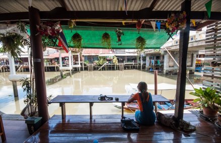 Bang Noi Market