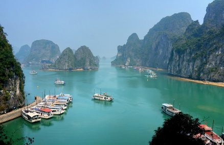 Ha Long Bay. Credit: Disdero (Via Wikimedia)