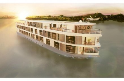 The Strand Cruise 