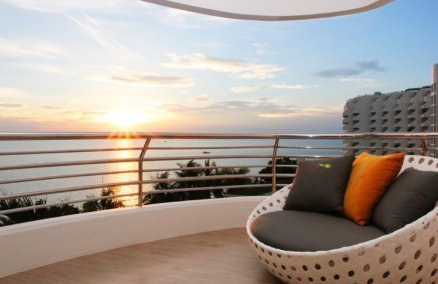 Royal Cliff