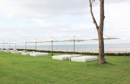 The Wave Beach Club 
