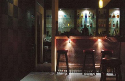Woodstock Bar & Grill 