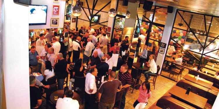 Clubhouse Sports Bar and Grill