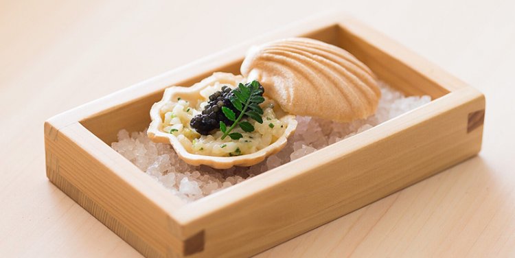Credit: www.sushiyoshibangkok.com