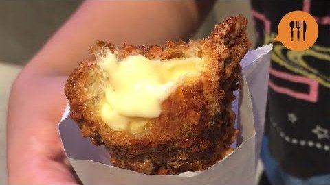 Embedded thumbnail for Bangkok is going crazy over these choux-pastry cream puffs from Japan